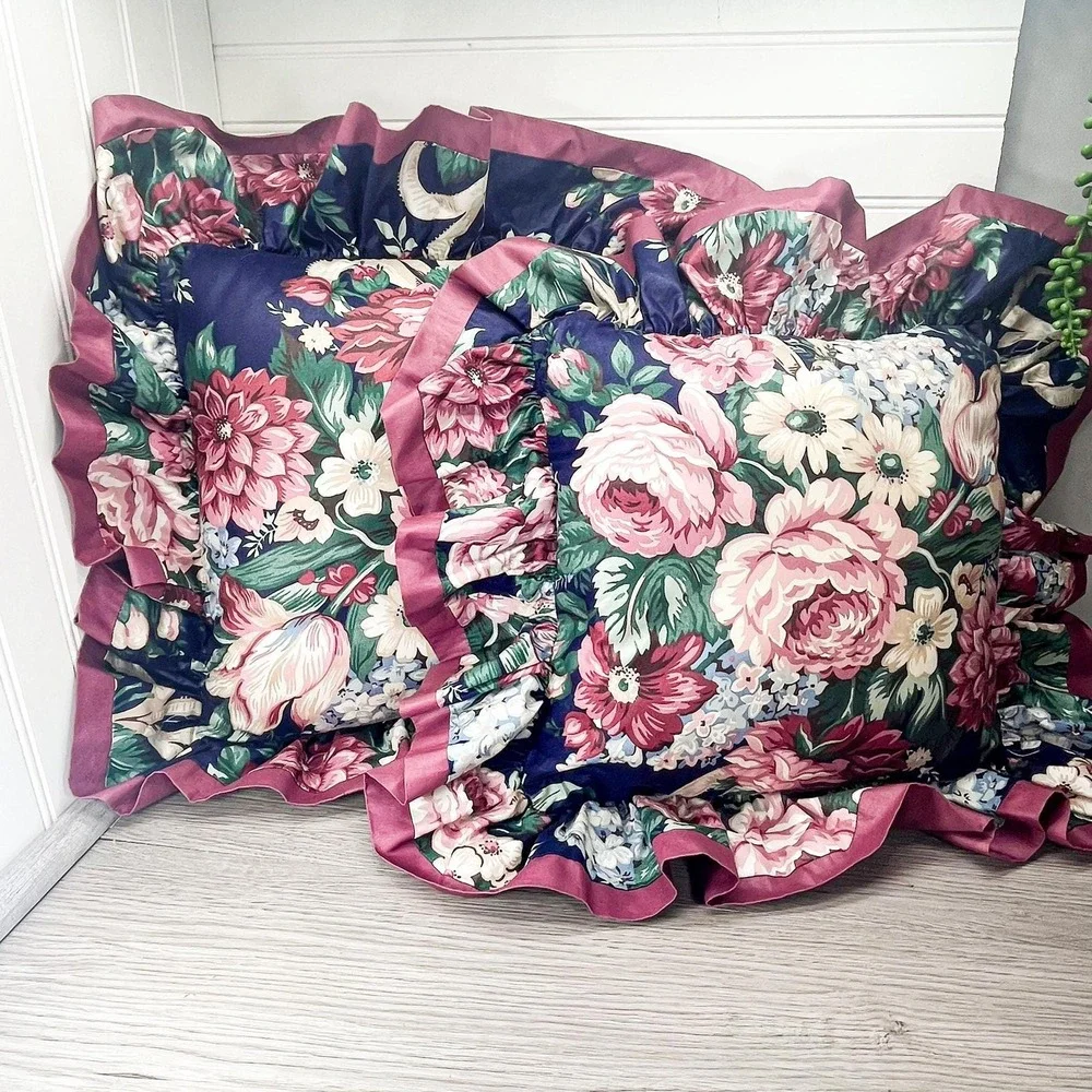 Vintage Mauve Floral Throw Pillow Set: Grandmacore‎ Decor